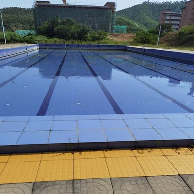 打造理想泳池 全方位施工与专业水处理恒温设备安装服务